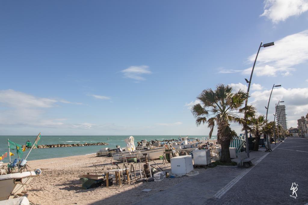 B&B Mar Del Plata ポルト・レカナーティ エクステリア 写真